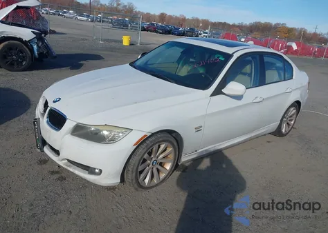 2011 BMW 328I xDrive из США, поврежденный, VIN WBAPK5C53BA654174